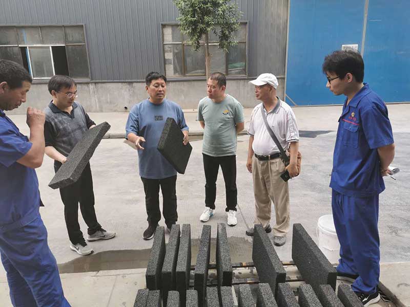 联合研发 (2)